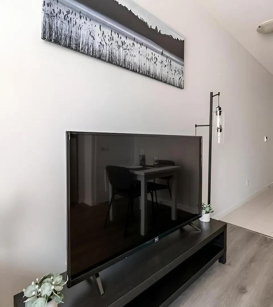 Cn Tower Luxe Suites - Prime Downtown Location Toronto Apartment