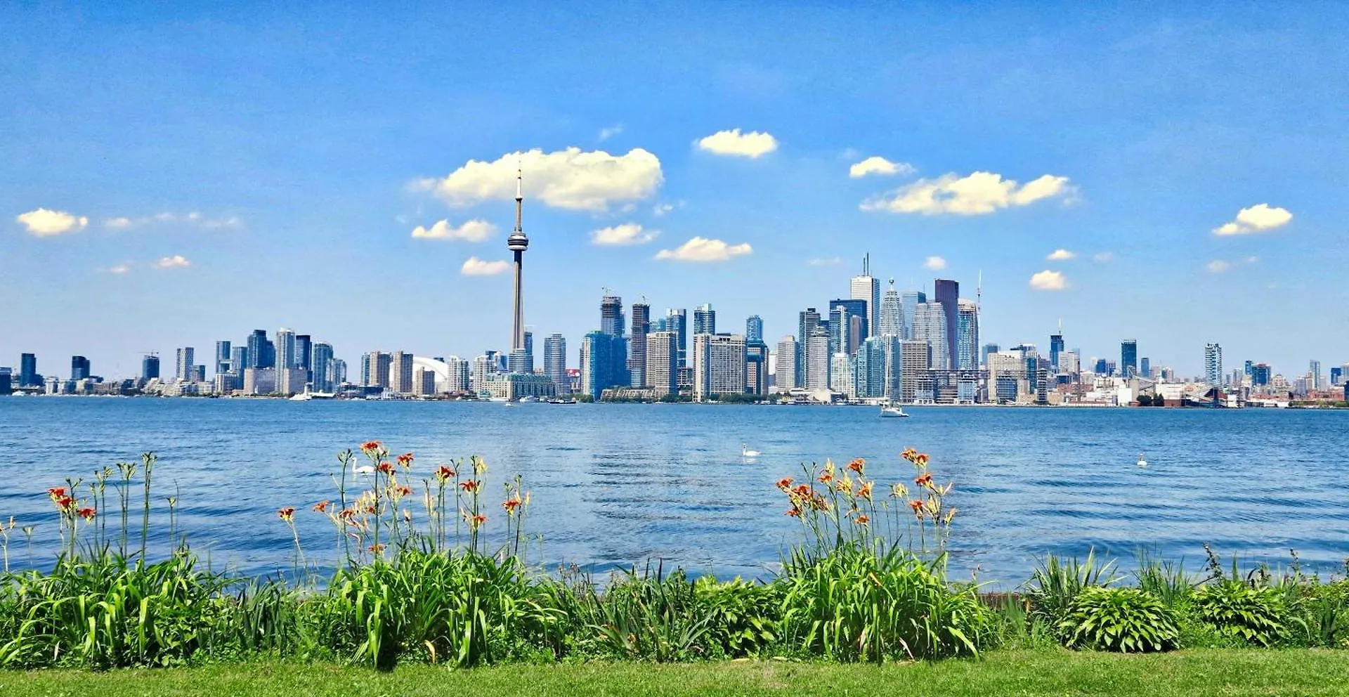 Cn Tower Luxe Suites - Prime Downtown Location Toronto