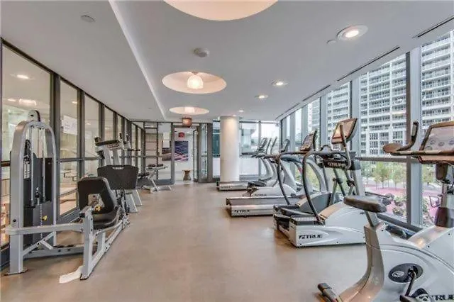 Cn Tower Luxe Suites - Prime Downtown Location Toronto